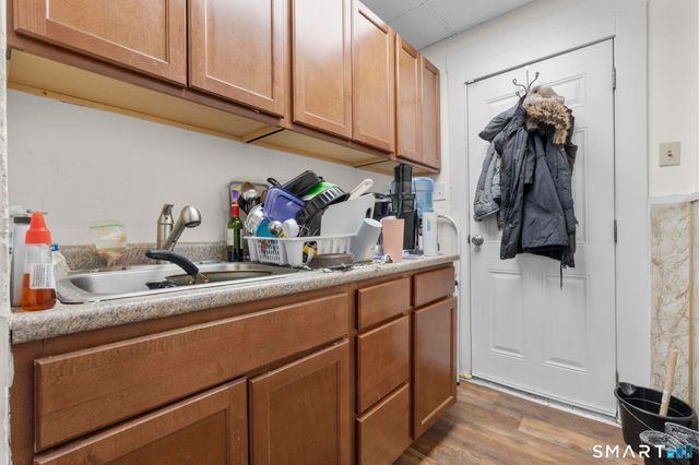 17 Austin Street, New Britain, CT 06051