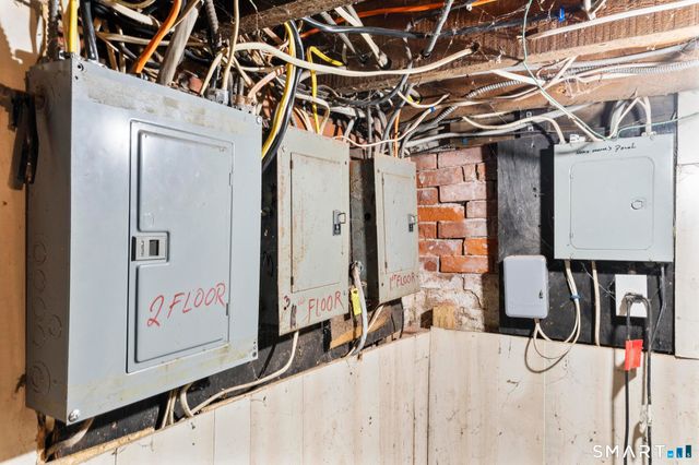 17 Austin Street, New Britain, CT 06051