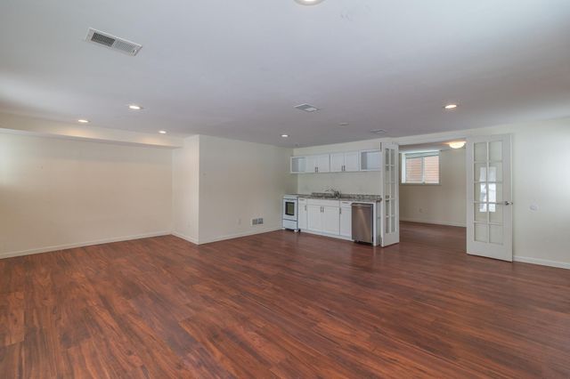 4858 Irving Avenue S, Minneapolis, MN 55419