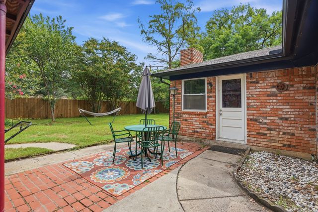 6801 Yolanda Drive, Fort Worth, TX 76112