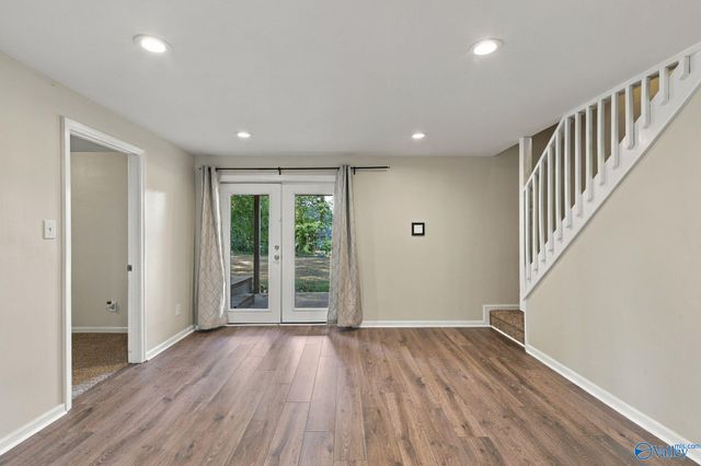 407 Sherwood Drive SE, Huntsville, AL 35802
