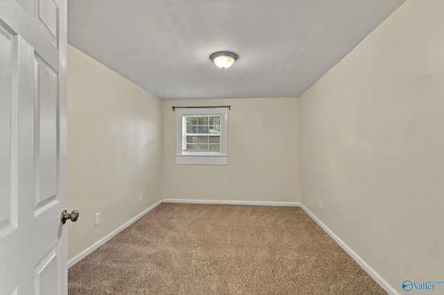 407 Sherwood Drive SE, Huntsville, AL 35802