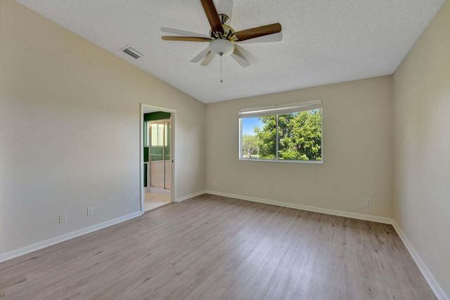 21193 Vía Eden, Boca Raton, FL 33433