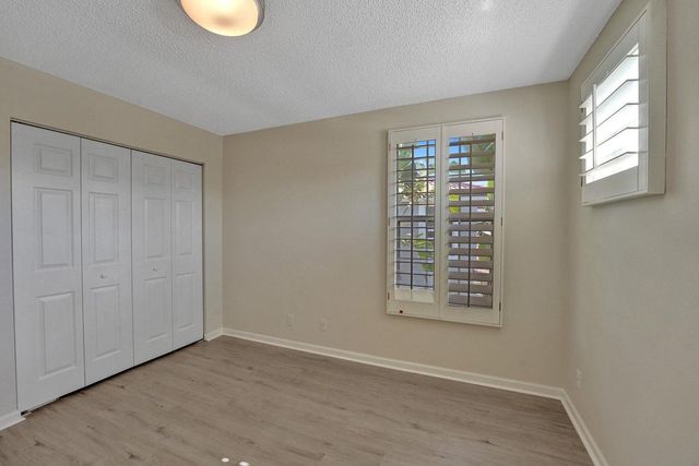 21193 Vía Eden, Boca Raton, FL 33433