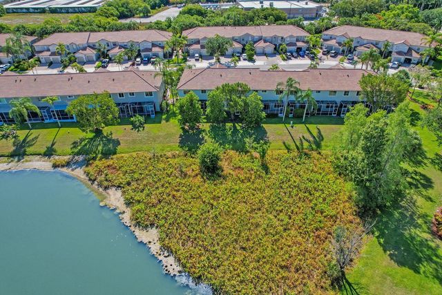 21193 Vía Eden, Boca Raton, FL 33433