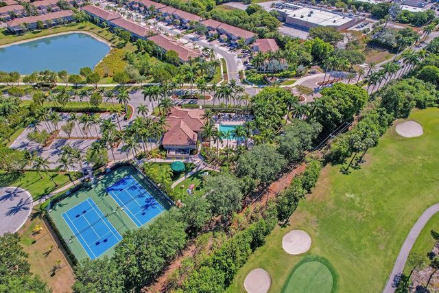 21193 Vía Eden, Boca Raton, FL 33433