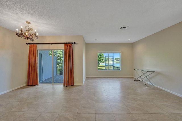 21193 Vía Eden, Boca Raton, FL 33433