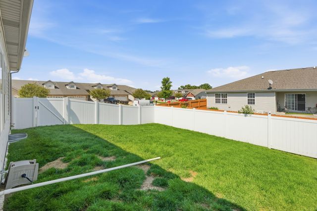 14709 Carey Street A, Cedar Lake, IN 46303