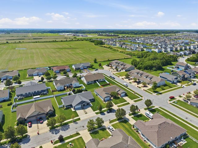14709 Carey Street A, Cedar Lake, IN 46303