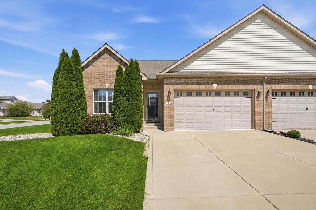 14709 Carey Street A, Cedar Lake, IN 46303