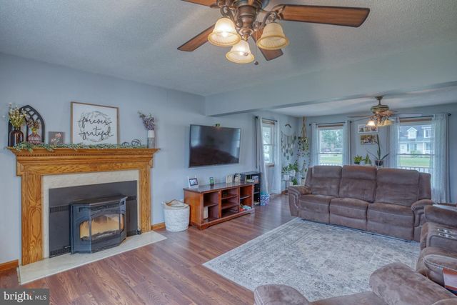 105 WILDER RD, Dover, DE 19904