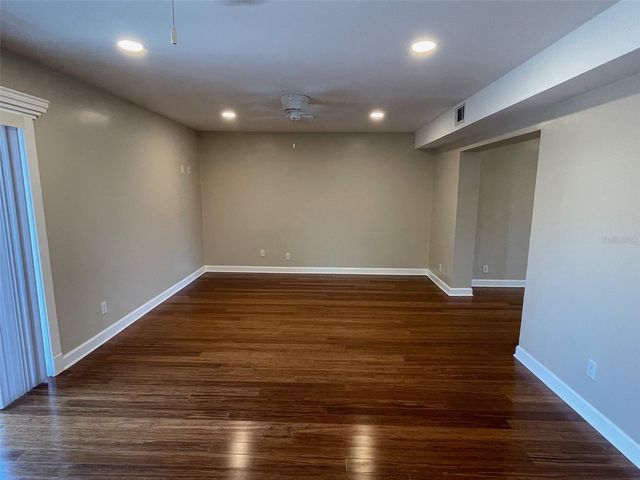 6556 27TH STREET N, St Petersburg, FL 33702