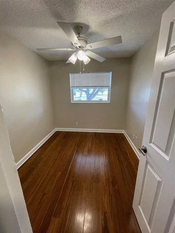 6556 27TH STREET N, St Petersburg, FL 33702