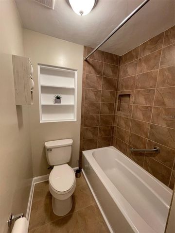 6556 27TH STREET N, St Petersburg, FL 33702