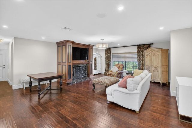 4816 S Lake Drive, Boynton Beach, FL 33436