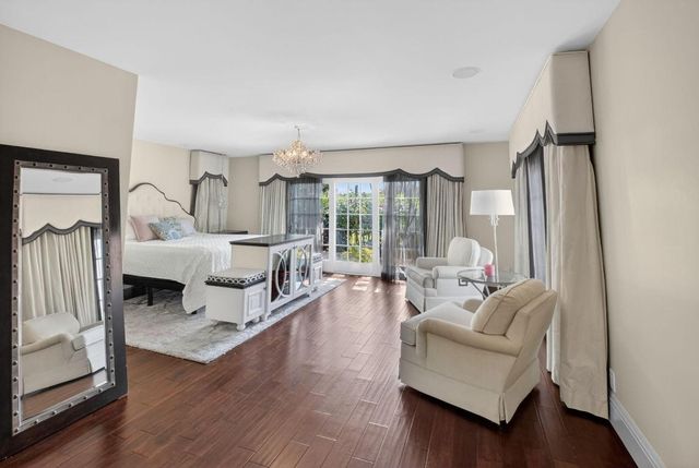 4816 S Lake Drive, Boynton Beach, FL 33436