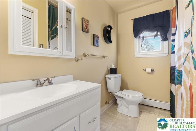 1631 Spring Garden Street, Wilson Boro, PA 18042