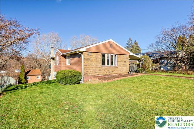 1631 Spring Garden Street, Wilson Boro, PA 18042