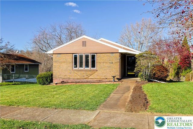 1631 Spring Garden Street, Wilson Boro, PA 18042