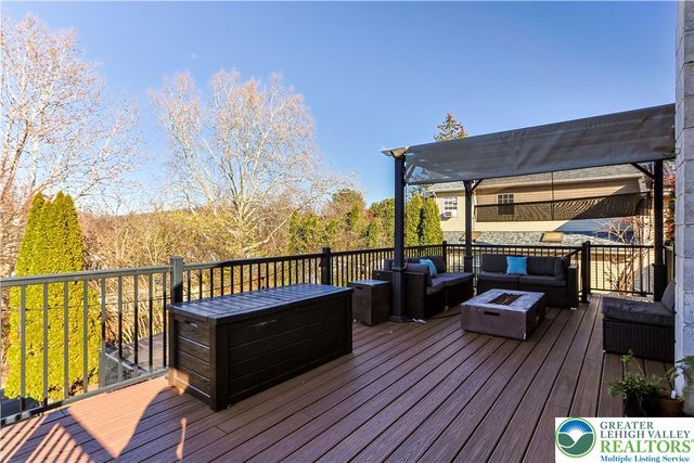 1631 Spring Garden Street, Wilson Boro, PA 18042