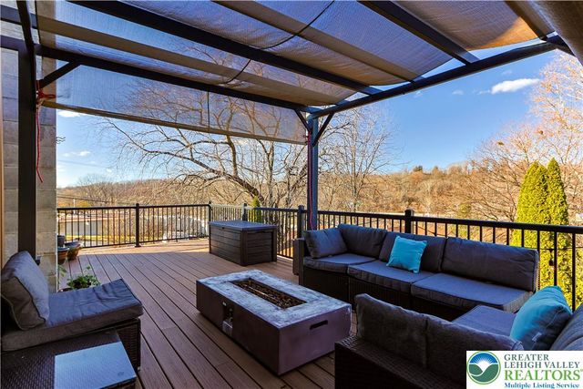 1631 Spring Garden Street, Wilson Boro, PA 18042