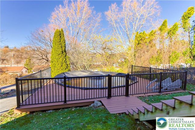 1631 Spring Garden Street, Wilson Boro, PA 18042