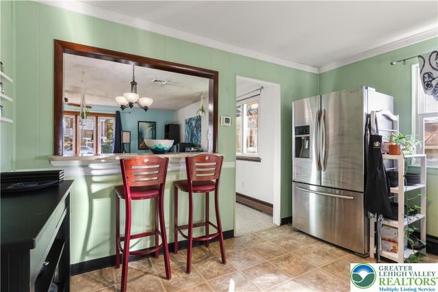 1631 Spring Garden Street, Wilson Boro, PA 18042