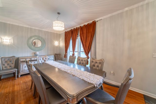 2219 Ticonderoga Street, Schererville, IN 46375