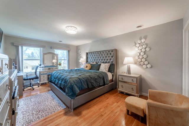 2219 Ticonderoga Street, Schererville, IN 46375