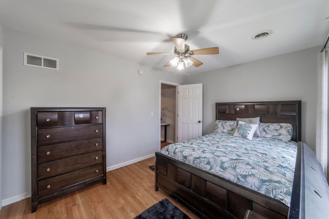 2219 Ticonderoga Street, Schererville, IN 46375