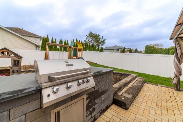 2219 Ticonderoga Street, Schererville, IN 46375