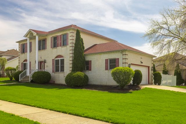 2219 Ticonderoga Street, Schererville, IN 46375