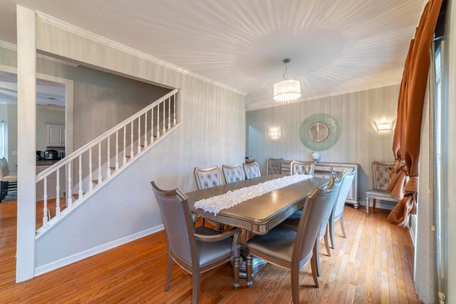 2219 Ticonderoga Street, Schererville, IN 46375