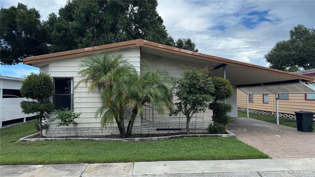 1001 STARKEY ROAD 329, Largo, FL 33771