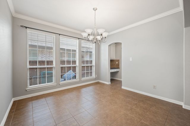 2528 Louis Lane, Lewisville, TX 75056