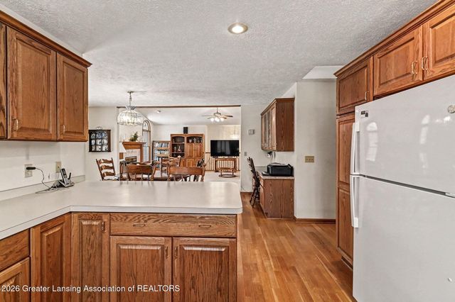 1901 E Stoll Road, Lansing, MI 48906