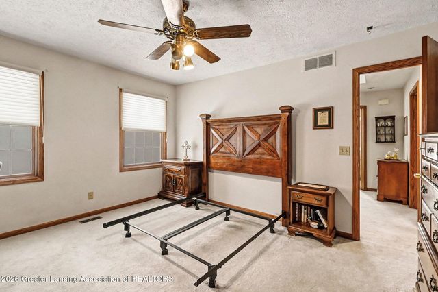 1901 E Stoll Road, Lansing, MI 48906