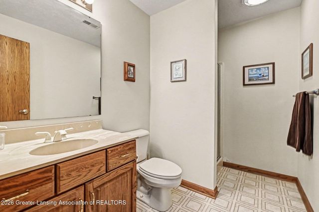 1901 E Stoll Road, Lansing, MI 48906