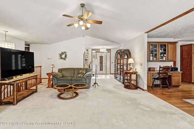 1901 E Stoll Road, Lansing, MI 48906