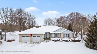 1901 E Stoll Road, Lansing, MI 48906