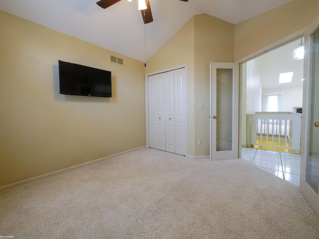 21133 Parkplace Lane, Clinton Township, MI 48036