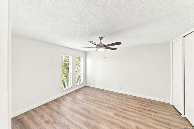 9915 Powhatan Dr Apt B4, San Antonio, TX 78230