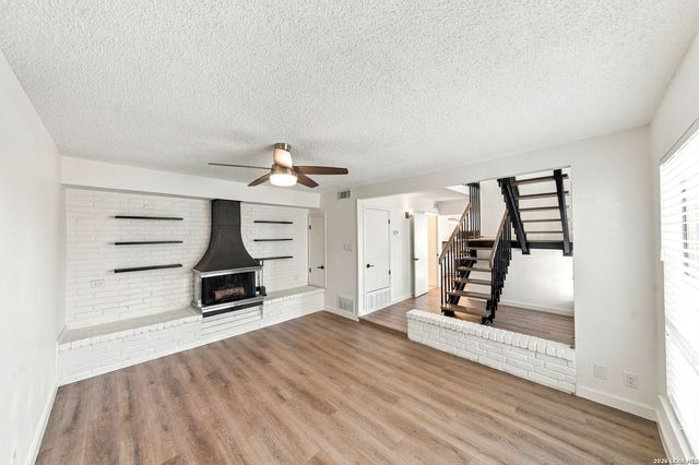 9915 Powhatan Dr Apt B4, San Antonio, TX 78230
