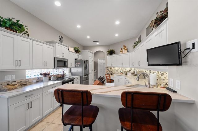 5175 CANTABRIA CREST, Sarasota, FL 34238