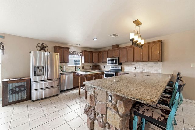 10470 Fm 539, Sutherland Springs, TX 78161