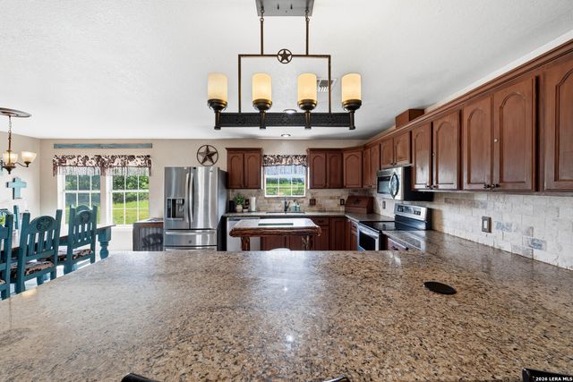 10470 Fm 539, Sutherland Springs, TX 78161