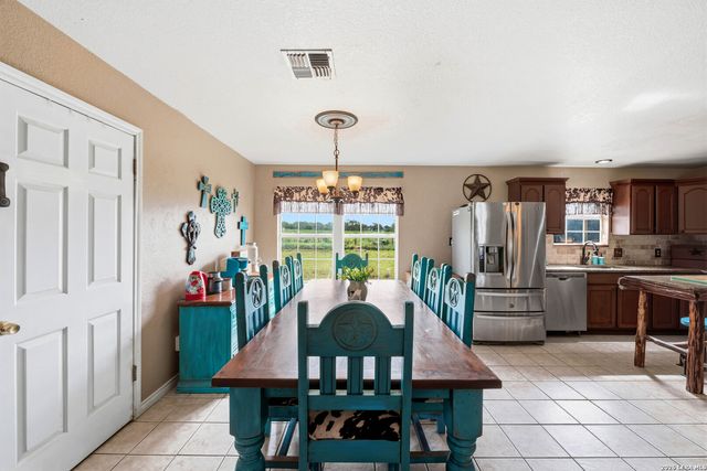 10470 Fm 539, Sutherland Springs, TX 78161