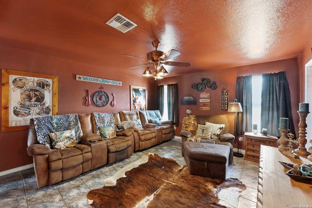 10470 Fm 539, Sutherland Springs, TX 78161