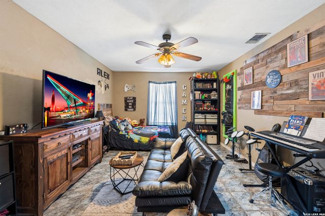 10470 Fm 539, Sutherland Springs, TX 78161