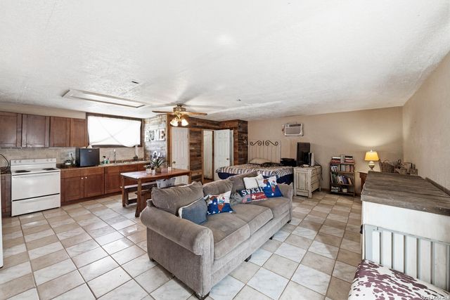 10470 Fm 539, Sutherland Springs, TX 78161